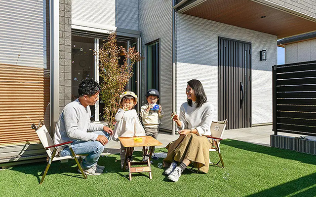 庭でのびのび子どもが遊べる家
