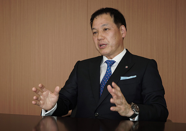 代表取締役社長 松岡久志