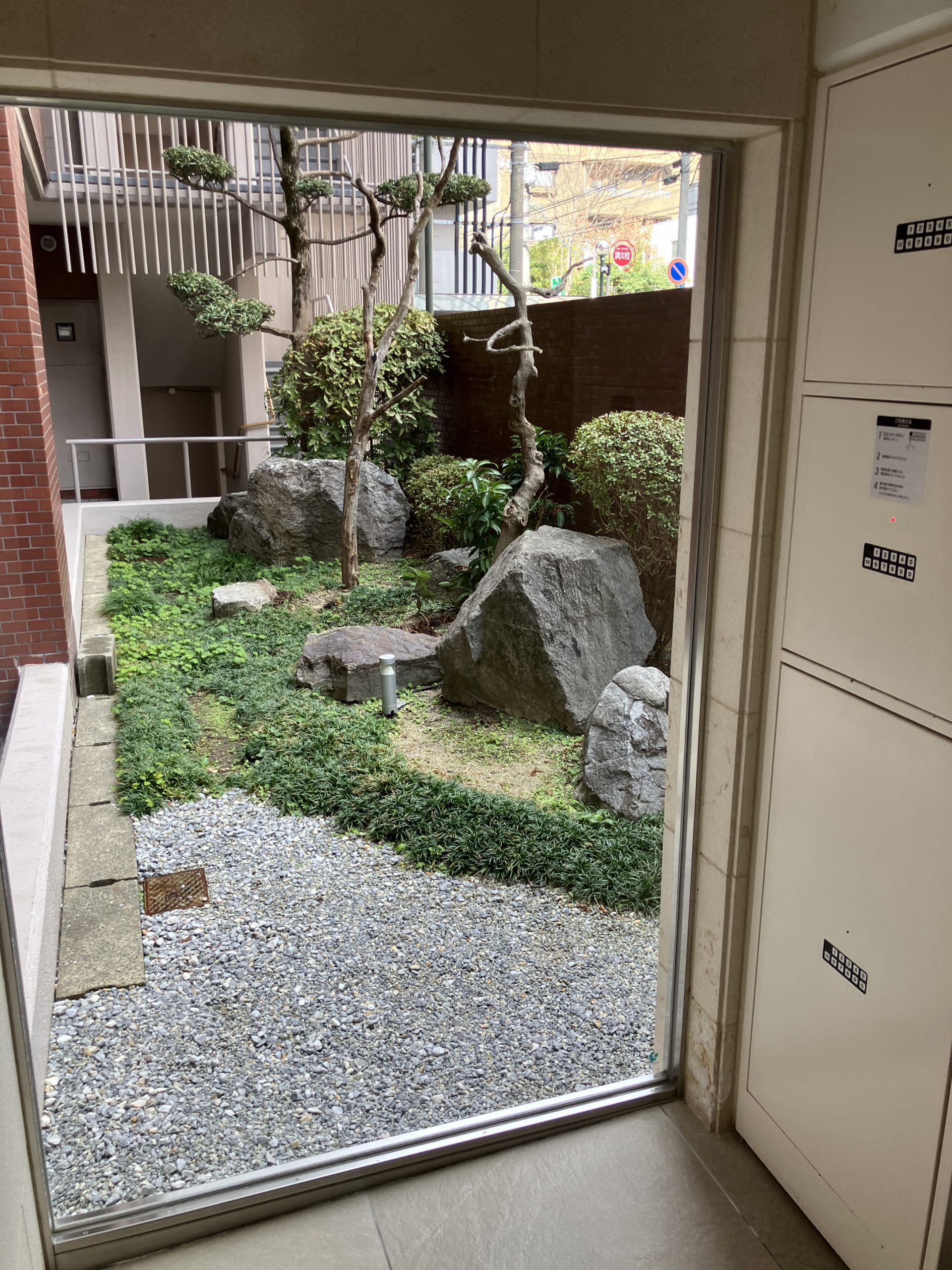 共用部(中庭)