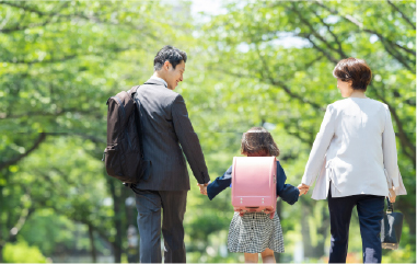 子や孫の進学、結婚、住宅購⼊などへの資⾦援助に