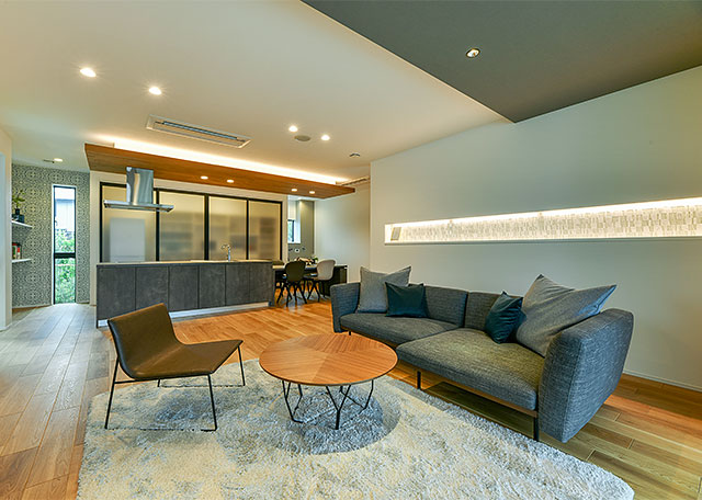 ���r���O